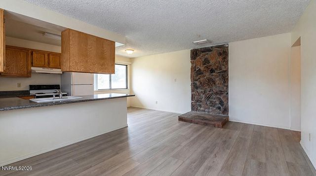 800 Jamaica Avenue APT 4, Reno, NV 89502