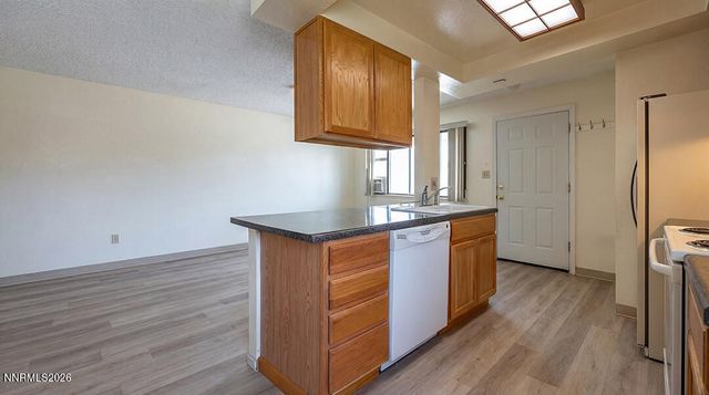 800 Jamaica Avenue APT 4, Reno, NV 89502