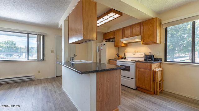 800 Jamaica Avenue APT 4, Reno, NV 89502