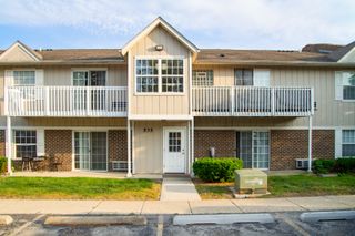 535 E Jefferson Street 2C, Bensenville, IL 60106
