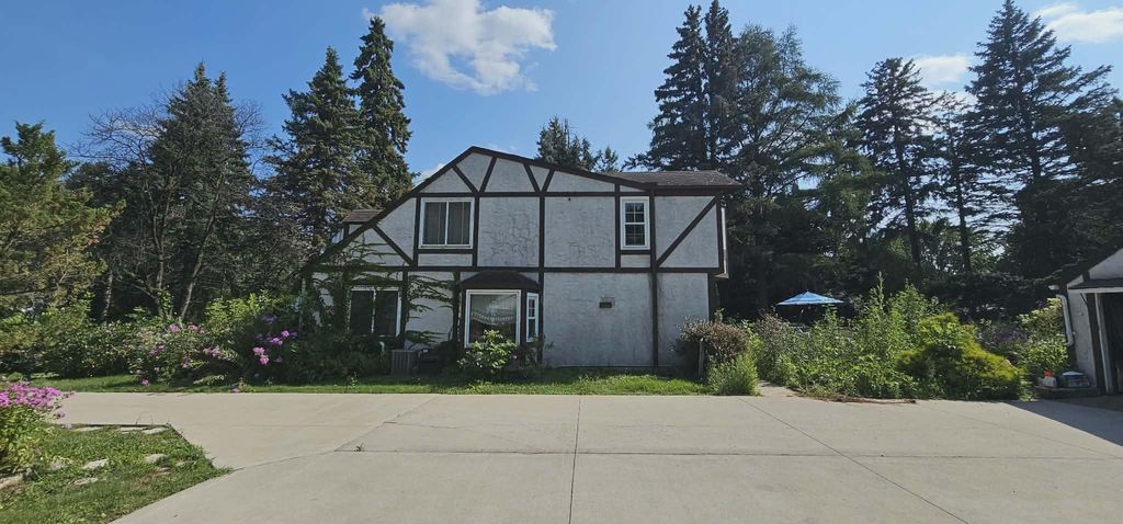 571 Century Avenue N, Maplewood, MN 55119 — photo 2
