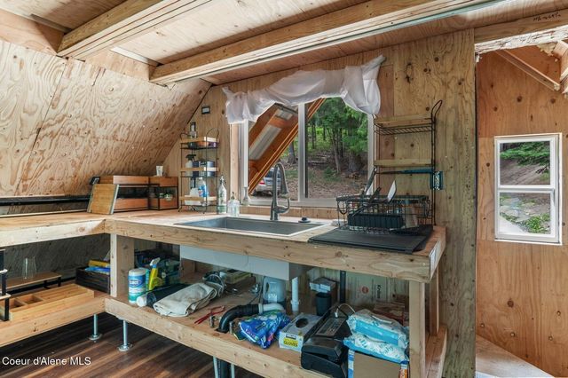 2955 Cabin Ridge Road, Spirit Lake, ID 83869