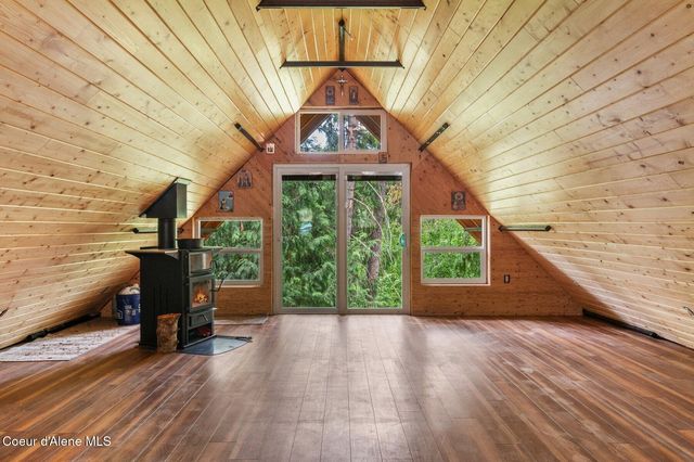 2955 Cabin Ridge Road, Spirit Lake, ID 83869