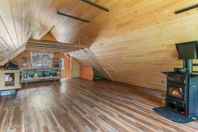 2955 Cabin Ridge Road, Spirit Lake, ID 83869