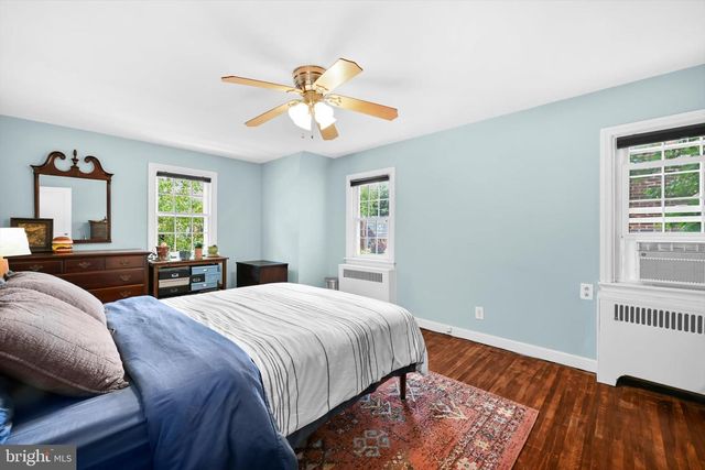 2420 FRANKLIN AVE, Secane, PA 19018