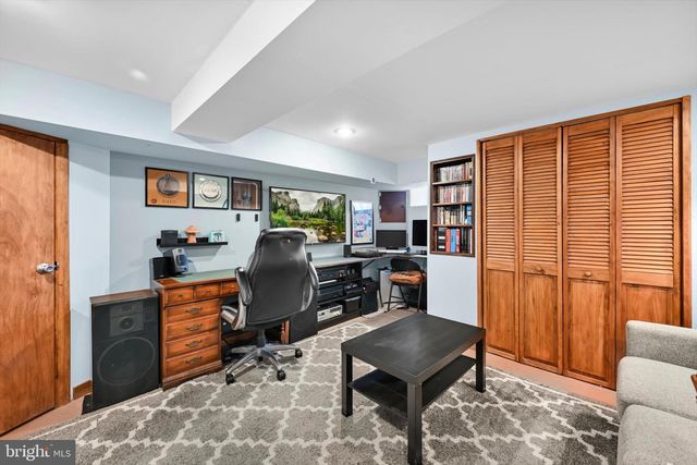 2420 FRANKLIN AVE, Secane, PA 19018