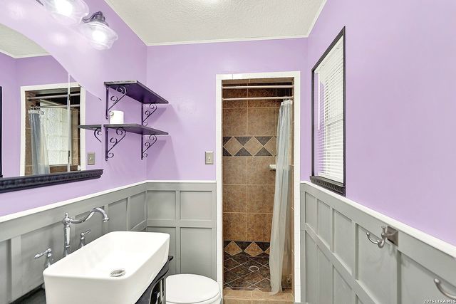 1026 Wild Flower, Floresville, TX 78114