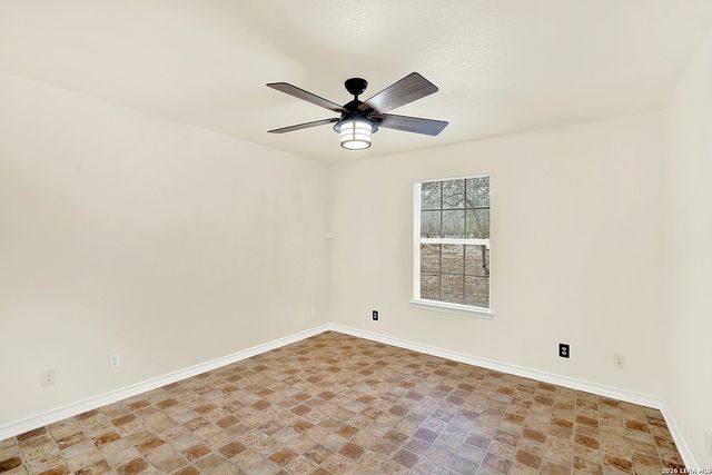 1026 Wild Flower, Floresville, TX 78114