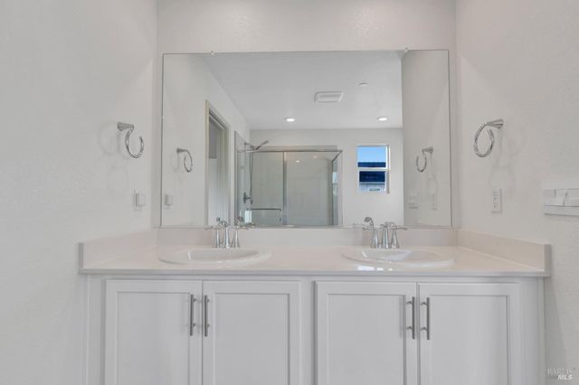 153 Frontier St, American Canyon, CA 94503