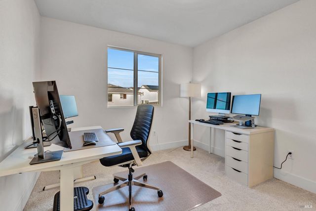 153 Frontier St, American Canyon, CA 94503