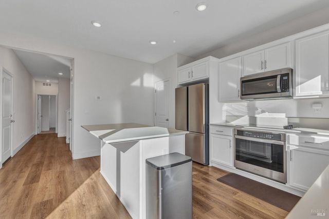 153 Frontier St, American Canyon, CA 94503