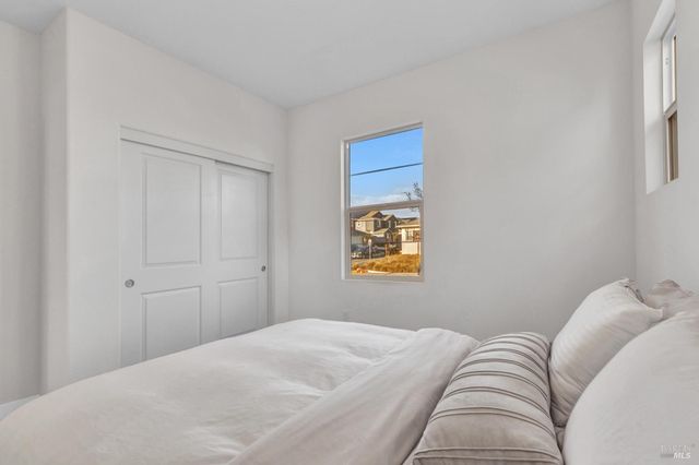 153 Frontier St, American Canyon, CA 94503