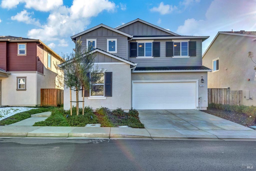 153 Frontier St, American Canyon, CA 94503