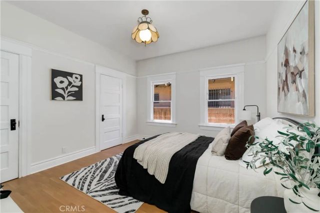 2947 S Hobart, Los Angeles, CA 90018