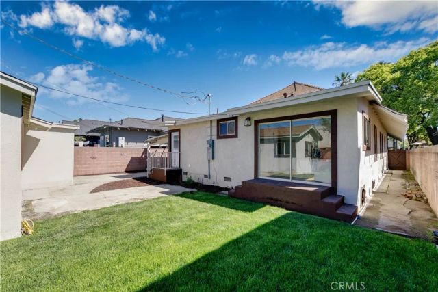 2947 S Hobart, Los Angeles, CA 90018