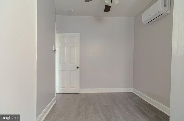 1542 S 57TH ST, Philadelphia, PA 19143
