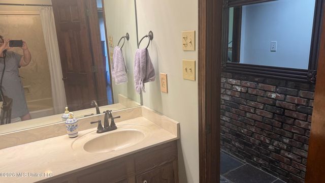 116 Meadowview Drive, Brandon, MS 39047
