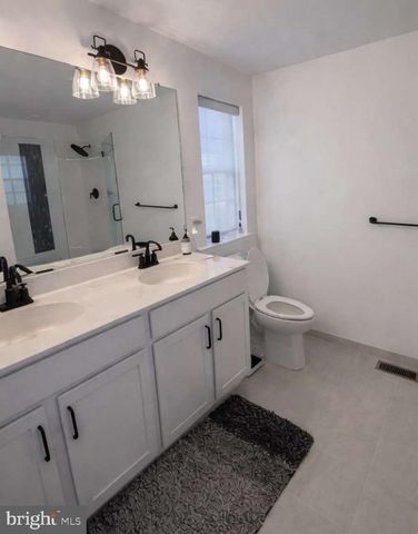 119 KINGSTON DR, Lumberton, NJ 08048