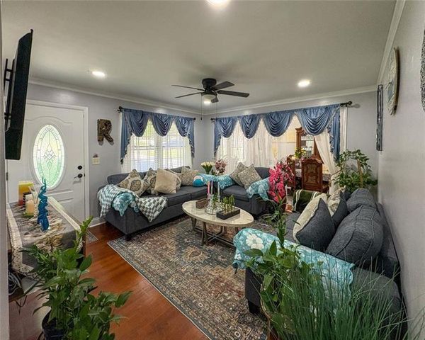 724 CAMELOT Way, Norcross, GA 30071