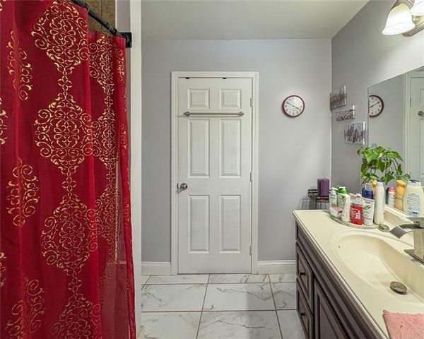 724 CAMELOT Way, Norcross, GA 30071