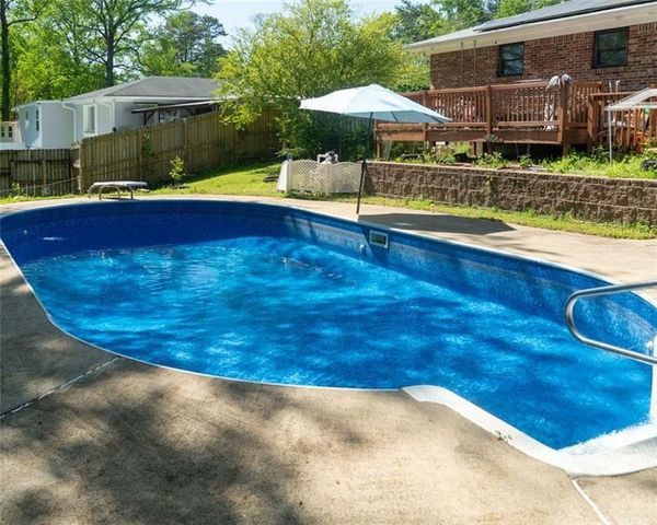 724 CAMELOT Way, Norcross, GA 30071
