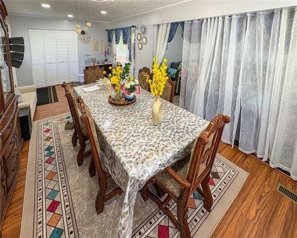 724 CAMELOT Way, Norcross, GA 30071