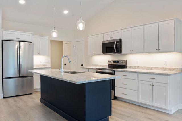1508 Foxes Ridge Road, Acton, ME 04001