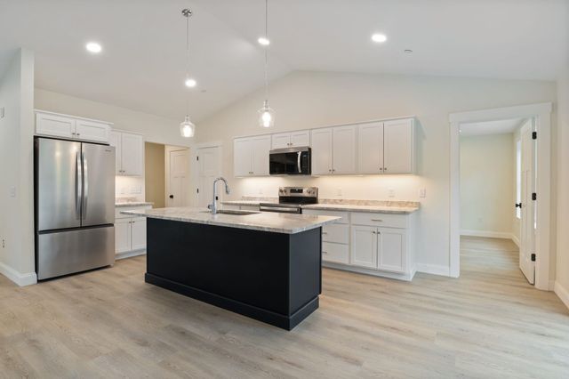 1508 Foxes Ridge Road, Acton, ME 04001