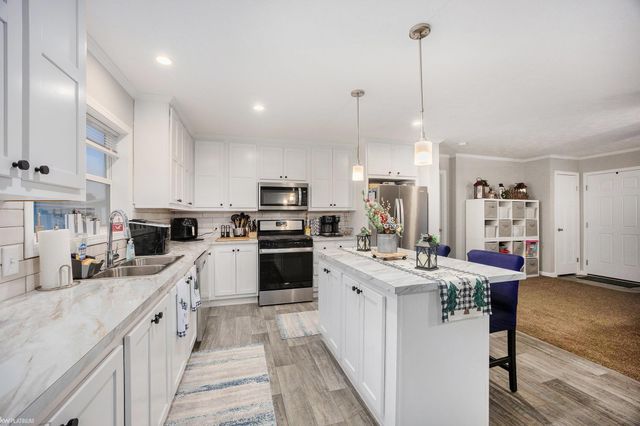 37330 Burrstone Lane, Lenox, MI 48048