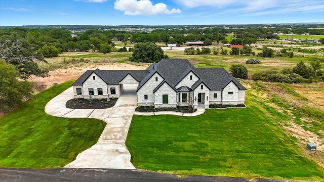 1012 Andy Ranch Court, Azle, TX 76020