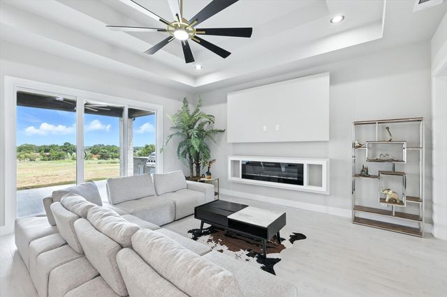 1012 Andy Ranch Court, Azle, TX 76020