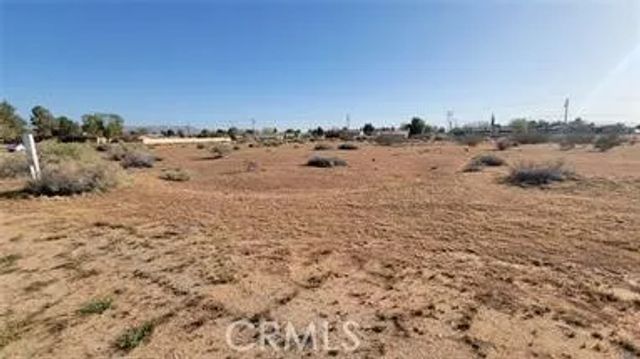 20915 U S HIGHWAY 18, Apple Valley, CA 92307