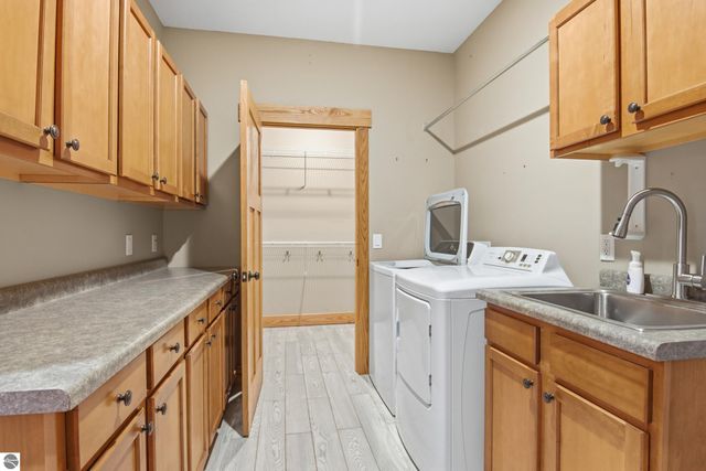 2726 Rock Court, Traverse City, MI 49684