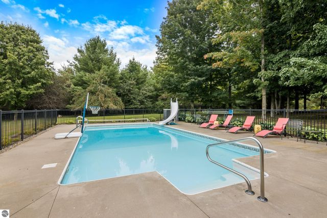 2726 Rock Court, Traverse City, MI 49684