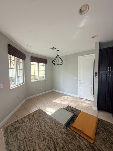 7644 Foxcroft Lane 7644, Davie, FL 33328