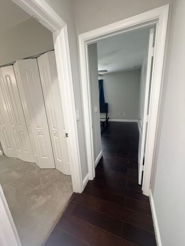 7644 Foxcroft Lane 7644, Davie, FL 33328