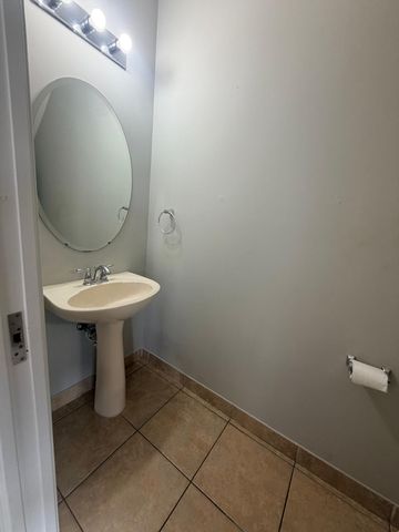 7644 Foxcroft Lane 7644, Davie, FL 33328