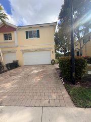 7644 Foxcroft Lane 7644, Davie, FL 33328