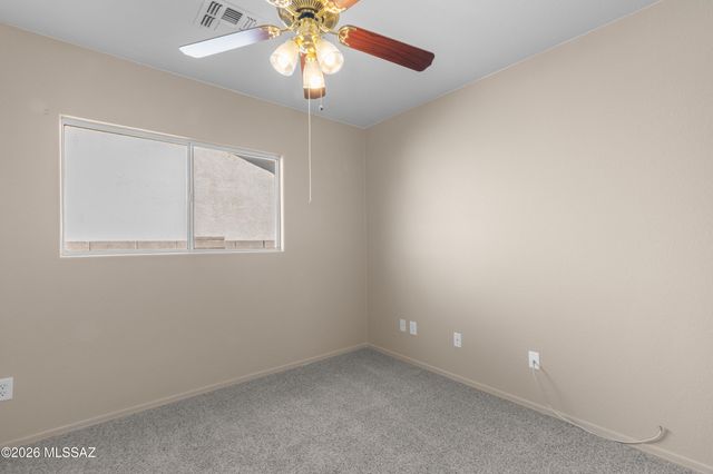 8194 N Iron Ridge Drive, Tucson, AZ 85743