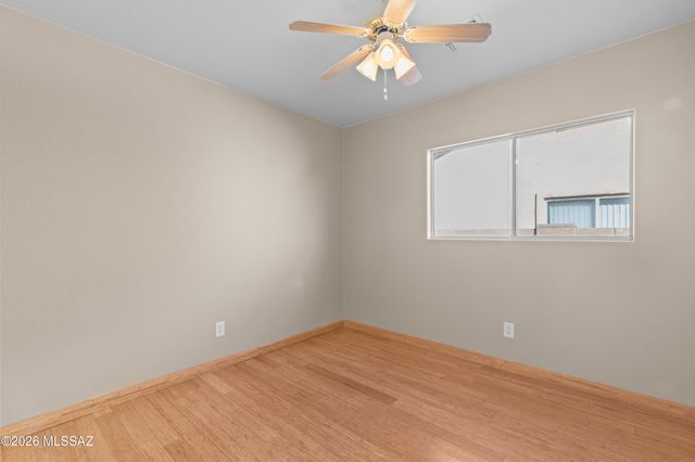 8194 N Iron Ridge Drive, Tucson, AZ 85743