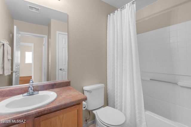 8194 N Iron Ridge Drive, Tucson, AZ 85743