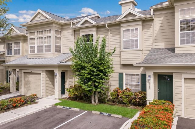 7633 PLANTATION CIRCLE 7633, University Park, FL 34201