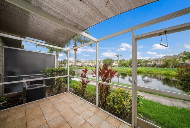 7633 PLANTATION CIRCLE 7633, University Park, FL 34201