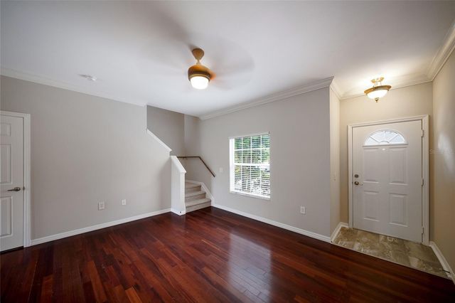 7633 PLANTATION CIRCLE 7633, University Park, FL 34201