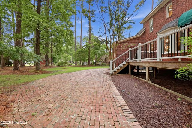 121 S Reed Drive, Washington, NC 27889