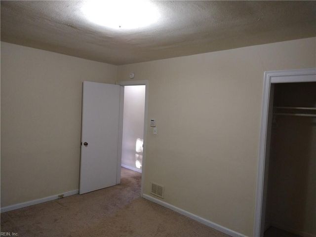 1823 Brookwood RD, Norfolk, VA 23518