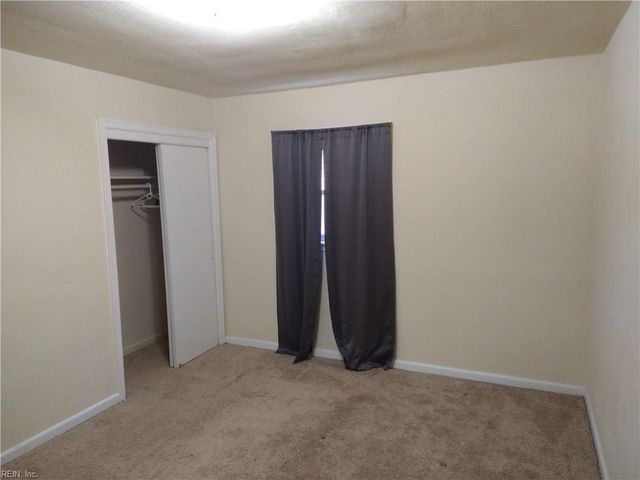 1823 Brookwood RD, Norfolk, VA 23518