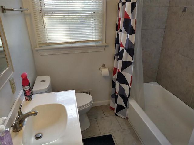 1823 Brookwood RD, Norfolk, VA 23518