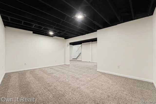 17150 Santa Barbara Drive, Detroit, MI 48221