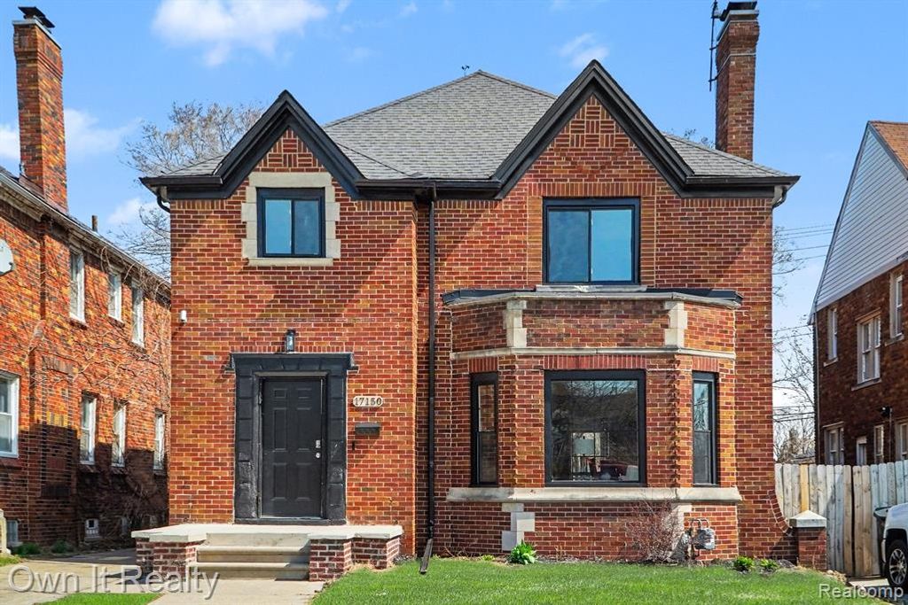 17150 Santa Barbara Drive, Detroit, MI 48221